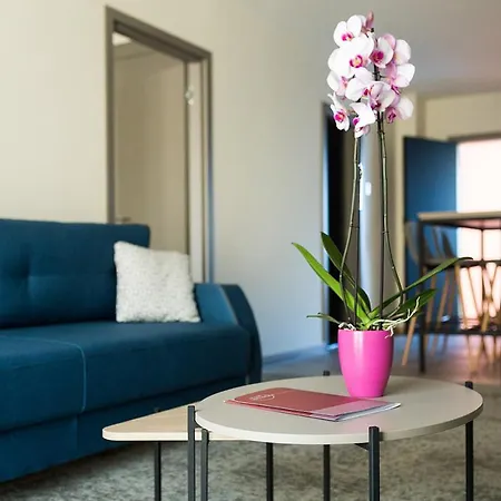 Forum Garni Hotel 4*