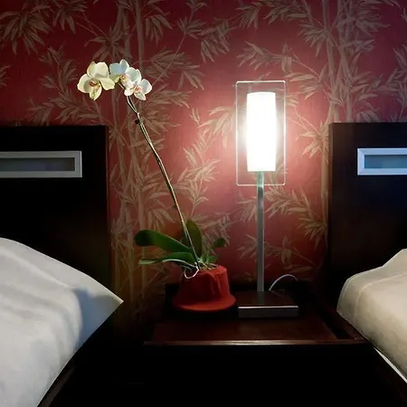 Forum Garni Hotel