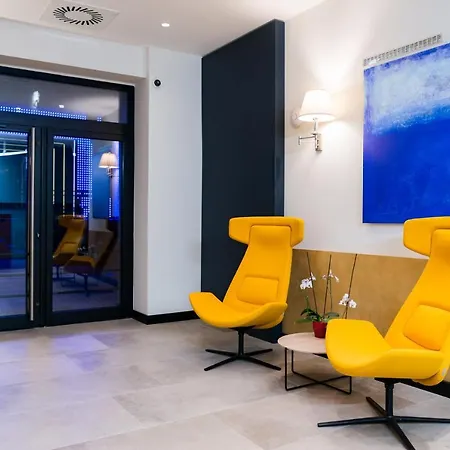 Forum Garni Hotel